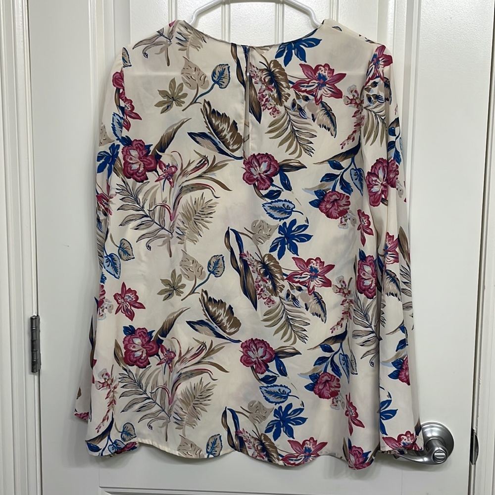 Lush Sheer floral long sleeved blouse shirt size small - Picture 6 of 7